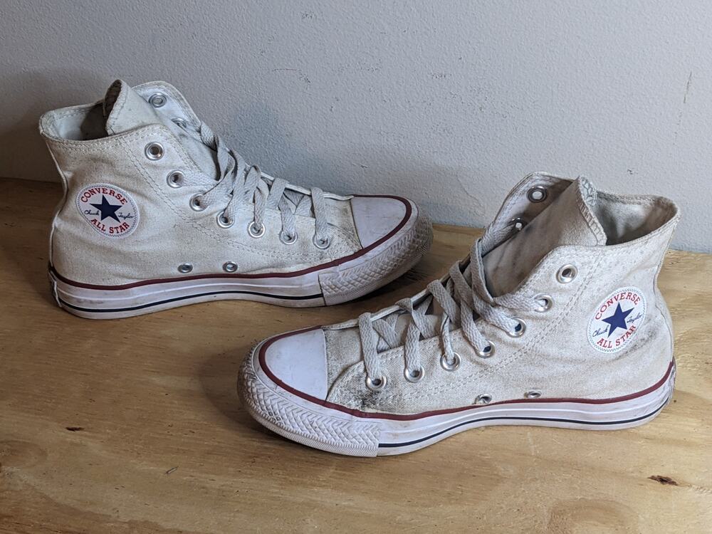 Converse Chuck Taylor All Star High Top Womens 6 White Lace Up Comfort M7650